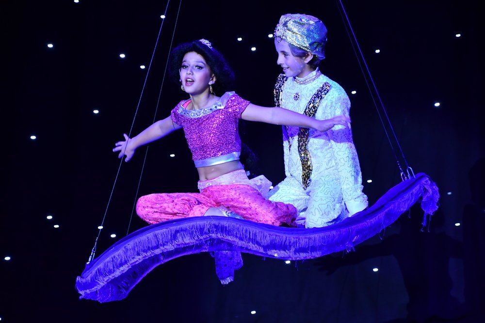 Teuffer Entertainment escuela de teatro musical