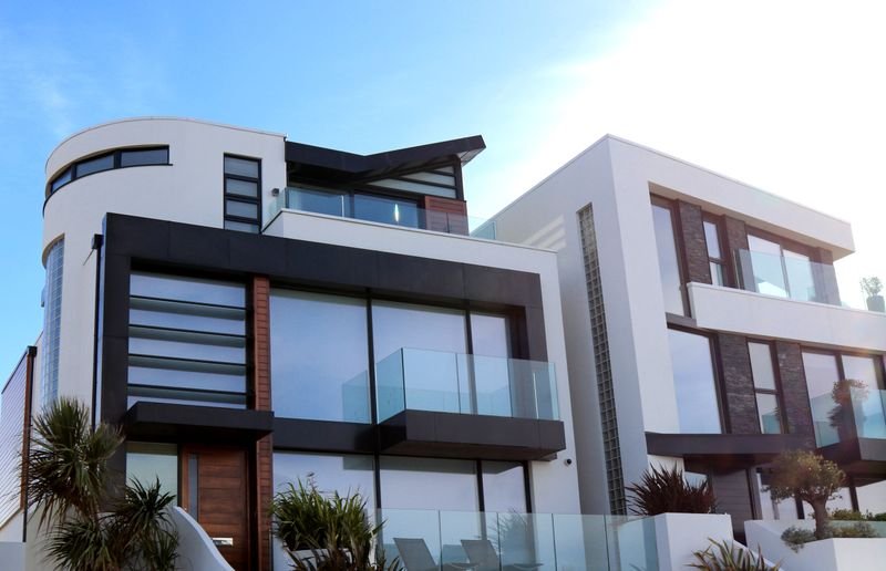 Edificio de oficinas administrado con cuotas de mantenimiento